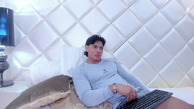 henry_evans_ webcam
