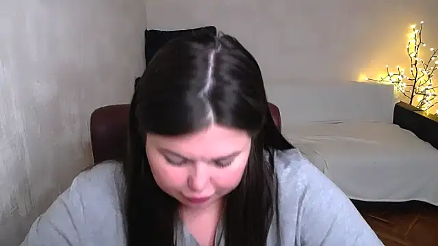 Emily_Mo webcam