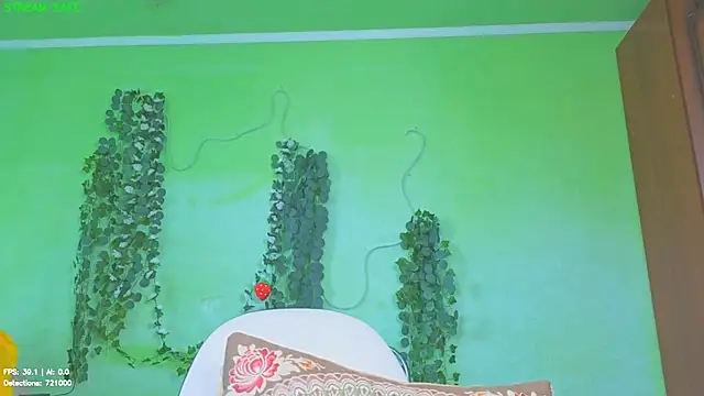 Zoe_Zephyr webcam