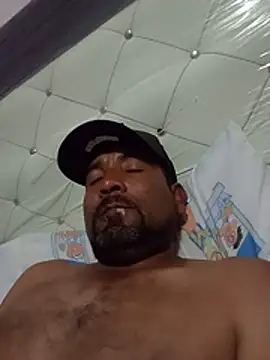 Ernesthot82 webcam
