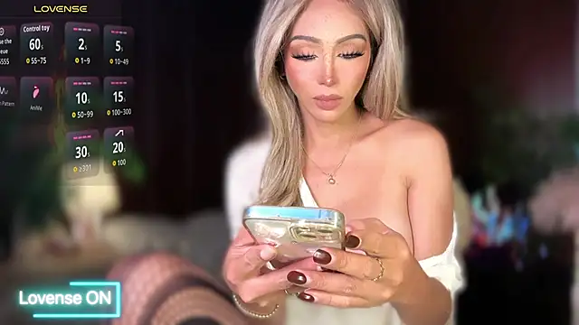 Miss-Victoria69 webcam