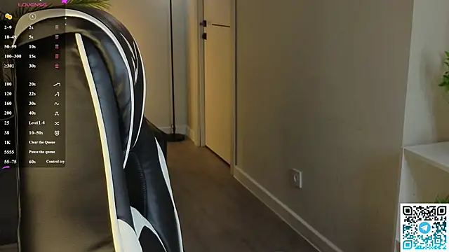Leslie_Scott webcam