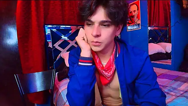 Luke_Howland webcam
