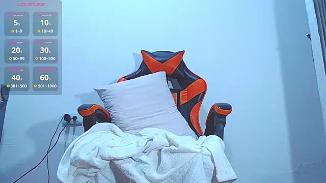 ADAM_HOT webcam