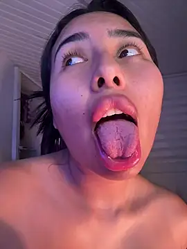 Anily_Lovely webcam