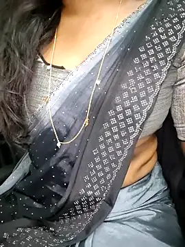 Tamilmallu-duskygirl03 webcam