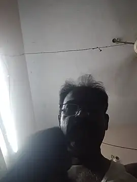 ANDRA-COUPLE-009 webcam