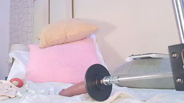 ScarletMilf_1 webcam