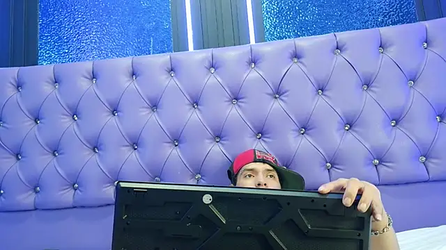 royalsexxx_ webcam