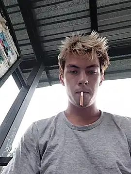 TishkaMay webcam