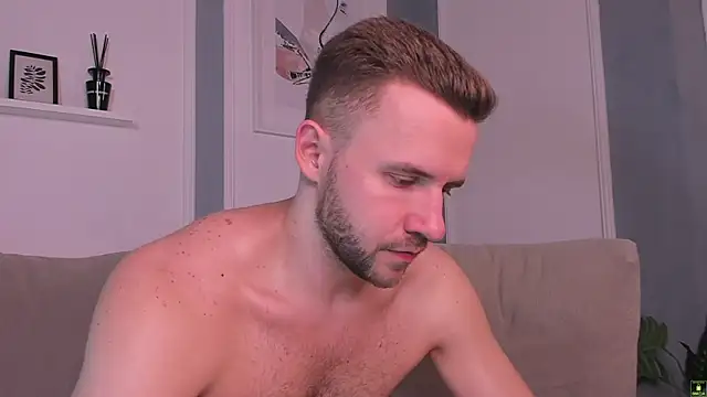 EnriqueBarberry live cam on StripChat