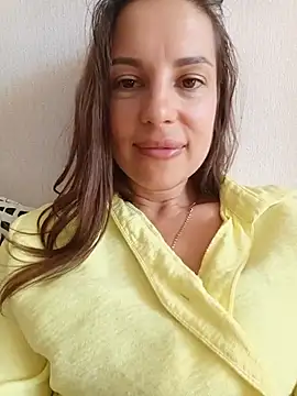 She-Moon live cam on StripChat