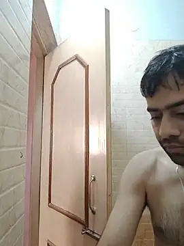 Desiboi4u live cam on StripChat