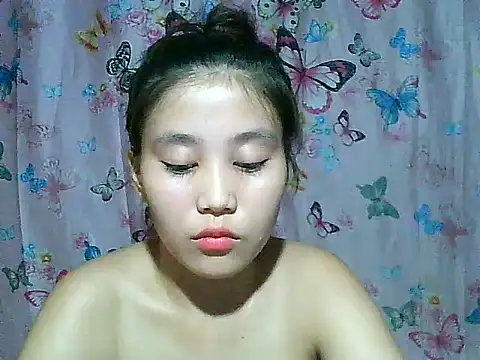 SexyAsianPussy4u webcam