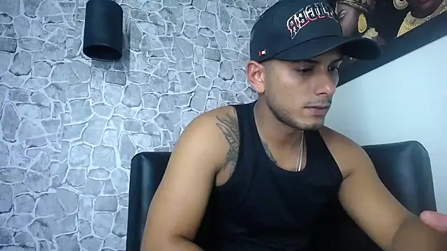 Chris_Dick23 webcam