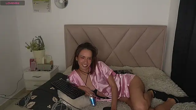 Bonnieshyy webcam