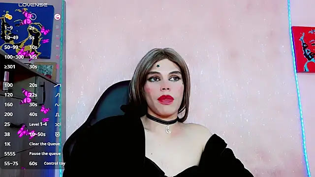raven_estrada_ webcam