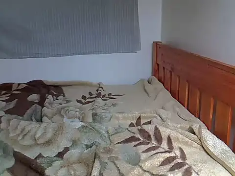 Prettyabiez webcam