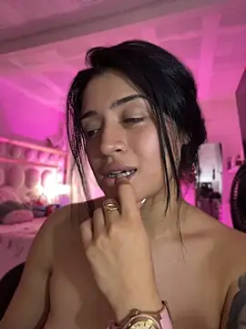 lucianaroy webcam