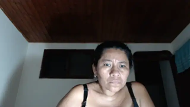 adrixxx38 webcam