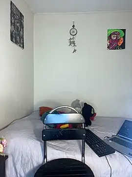 Antonella_Moreau webcam