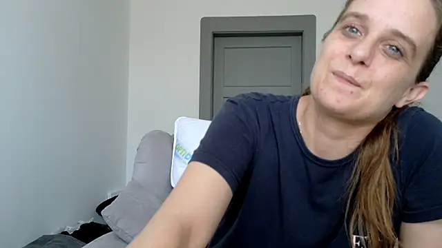 Chantalee webcam