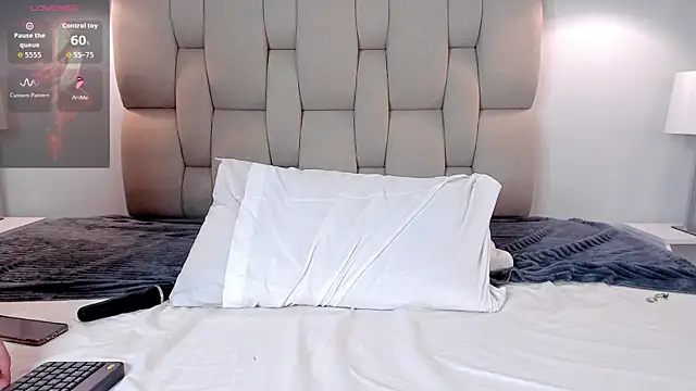 isis_jhempss webcam