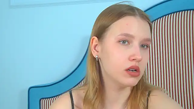 LiliLinn webcam