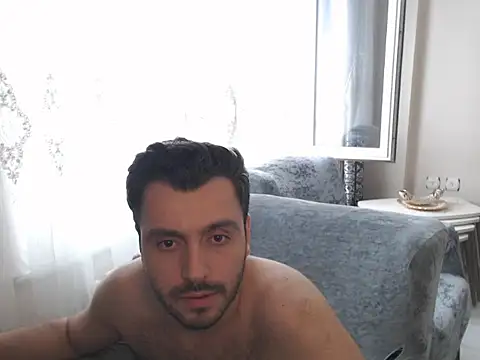handsomeee04 webcam