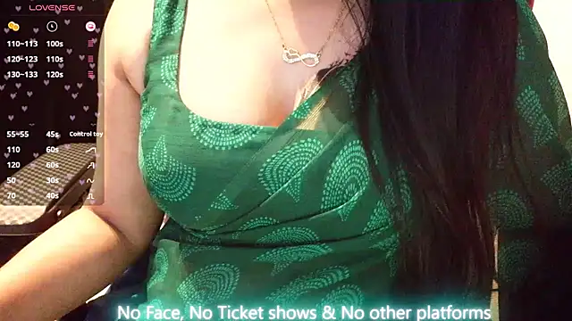 Anu__Reddy webcam