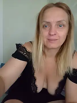 Ami_Foxy webcam
