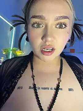 Daniela_ruizz webcam