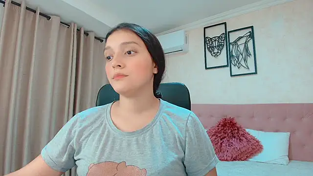 littlemolly_walcott webcam