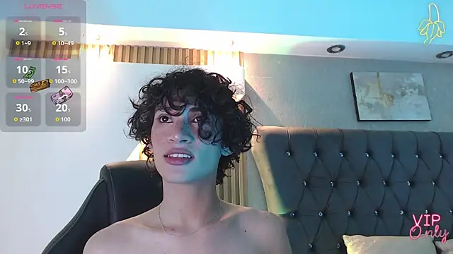 Anaciet_Evans webcam