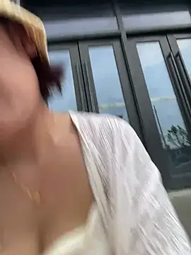 milkwine webcam