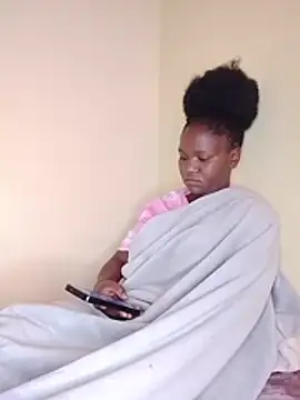 JuicyBerrie_05 webcam