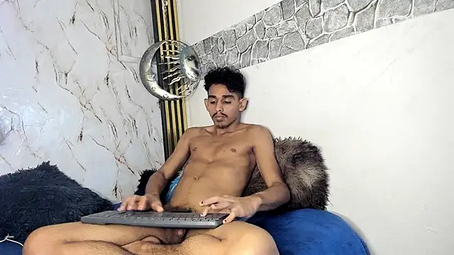 Jevsho9 webcam