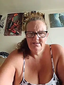 MissQueenBeex webcam