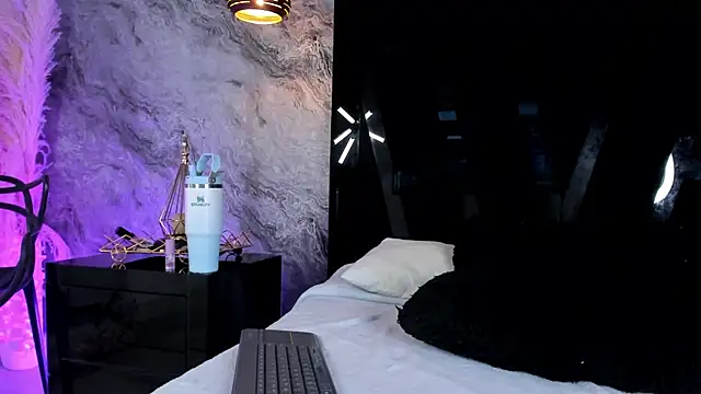 Kendall_Rous_ webcam
