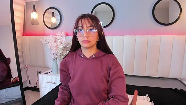 Emily_brooks__ webcam