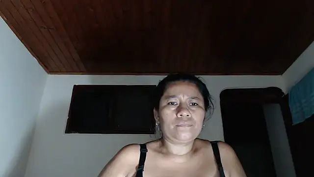 adrixxx38 webcam