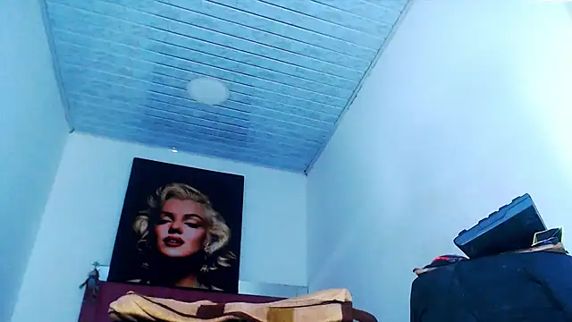 licy_blonde_hot webcam