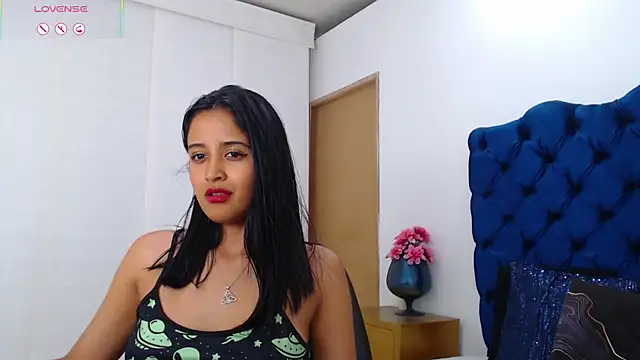 Lili666_ webcam