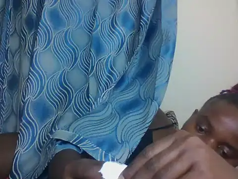 PrettyEve webcam
