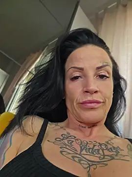 EmilyDiazofficial