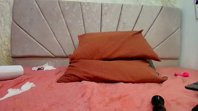 melany_roberts_ webcam