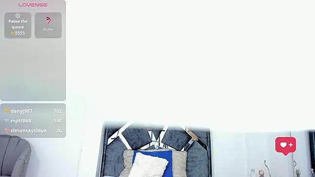 candy_fox2 (F young) - deepthroat + close camera🍆💦