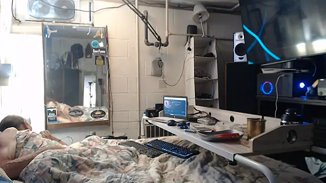 Puff0169 webcam