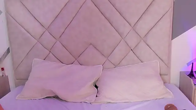 Gianna_Govlea webcam
