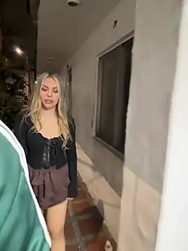 lindaandtony webcam